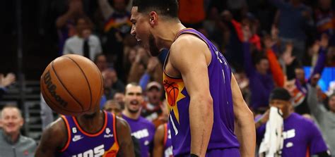 nba game scores - cbssports.com|Devin Booker scores 51 points in 3 quarters, Suns rout Bulls.